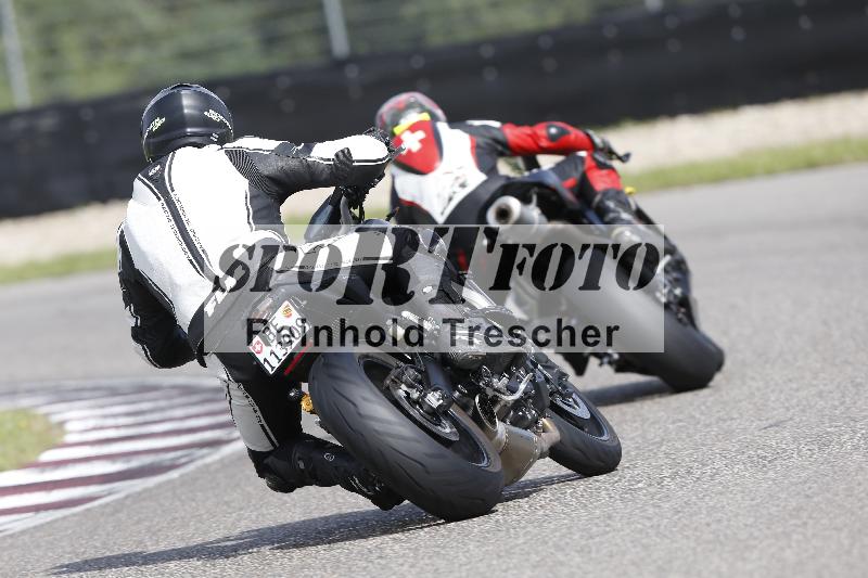 /53 16.09.2025 Track Day Domi Aegerter ADR/Gruppe gelb/95